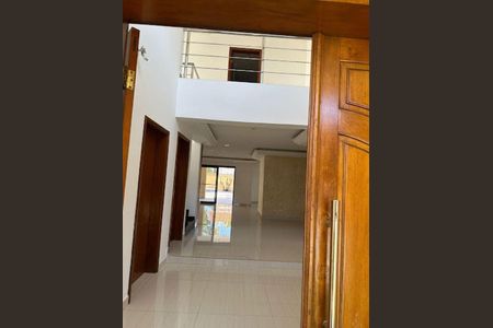 Casa à venda com 460m², 4 quartos e 6 vagas