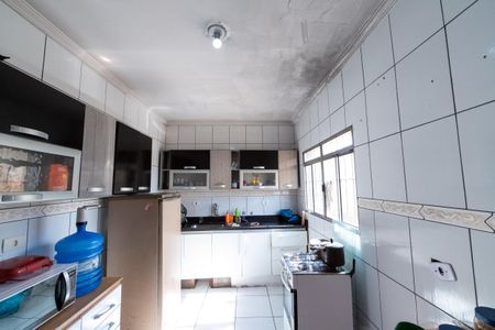 Casa à venda com 200m², 3 quartos e 2 vagas Casa à venda com 200m², 3 quartos e 2 vagasCozinha