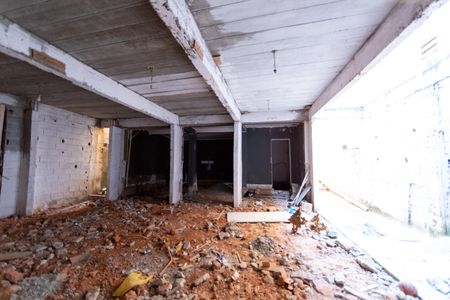 Casa à venda com 200m², 3 quartos e 2 vagas Casa à venda com 200m², 3 quartos e 2 vagasÁrea comum