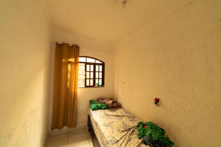 Casa à venda com 200m², 3 quartos e 2 vagas Casa à venda com 200m², 3 quartos e 2 vagasQuarto 1