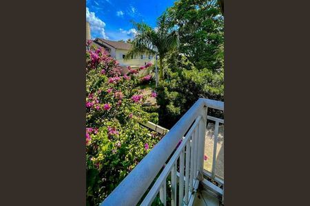 Casa à venda com 96m², 3 quartos e 2 vagas