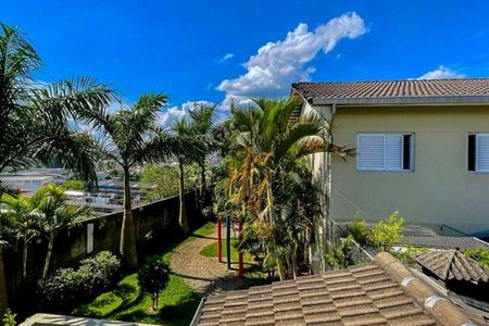 Casa à venda com 96m², 3 quartos e 2 vagas