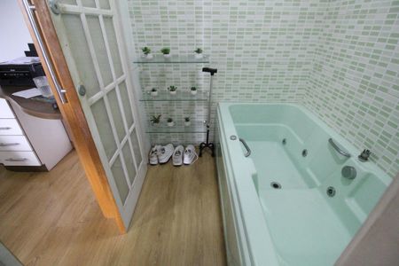 Apartamento à venda com 280m², 4 quartos e 2 vagasBanheiro da suíte 1