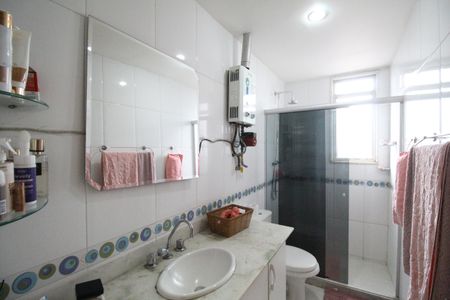 Apartamento à venda com 280m², 4 quartos e 2 vagasBanheiro da suíte 2