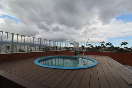 Apartamento à venda com 280m², 4 quartos e 2 vagasTerraço - Piscina