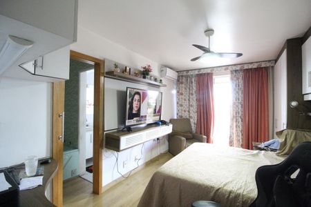 Apartamento à venda com 280m², 4 quartos e 2 vagasSuíte 1