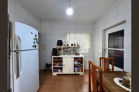 Casa à venda com 120m², 3 quartos e 2 vagas Casa à venda com 120m², 3 quartos e 2 vagasCozinha