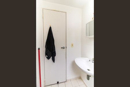 Apartamento à venda com 50m², 2 quartos e 1 vaga Apartamento à venda com 50m², 2 quartos e 1 vagaBanheiro