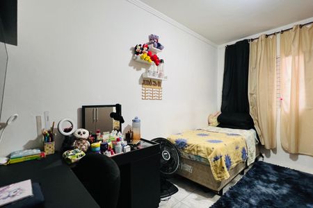 Casa à venda com 155m², 4 quartos e 2 vagas Casa à venda com 155m², 4 quartos e 2 vagasQuarto 2