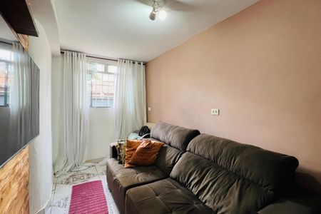Casa à venda com 155m², 4 quartos e 2 vagas Casa à venda com 155m², 4 quartos e 2 vagasSala - Casa 2