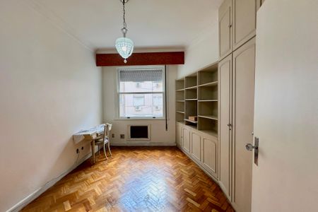 Apartamento à venda com 250m², 3 quartos e 2 vagasSuite 2