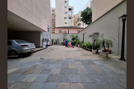 Apartamento à venda com 250m², 3 quartos e 2 vagasPlayground