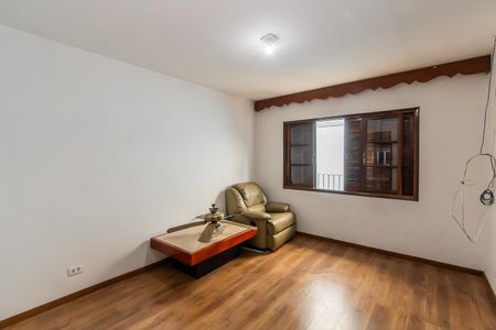 Casa à venda com 110m², 2 quartos e 3 vagasSuíte