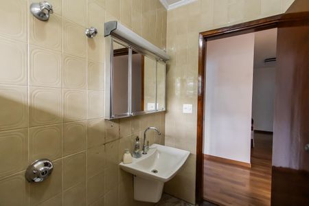 Casa à venda com 110m², 2 quartos e 3 vagasBanheiro