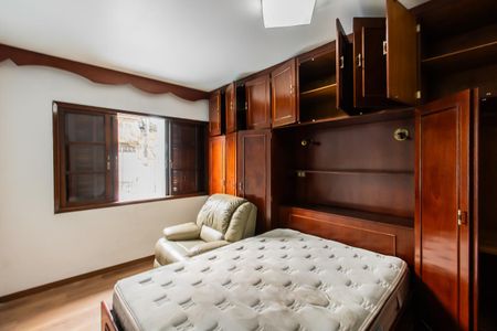 Casa à venda com 110m², 2 quartos e 3 vagasQuarto 1