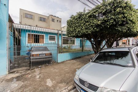 Casa à venda com 110m², 2 quartos e 3 vagasFachada e Placa