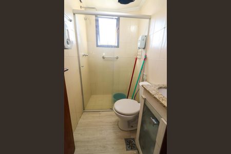 Apartamento à venda com 80m², 3 quartos e 1 vaga Apartamento à venda com 80m², 3 quartos e 1 vagaBanheiro Social