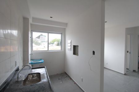 Apartamento à venda com 86m², 2 quartos e 1 vagaCozinha e Área de Serviço