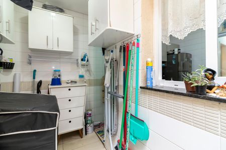 Casa de condomínio à venda com 60m², 2 quartos e 1 vaga Casa de condomínio à venda com 60m², 2 quartos e 1 vagaÁrea de Serviço