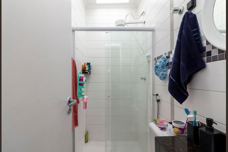 Casa de condomínio à venda com 60m², 2 quartos e 1 vaga Casa de condomínio à venda com 60m², 2 quartos e 1 vagaBanheiro da Suíte 1