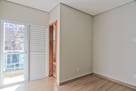 Casa à venda com 146m², 2 quartos e 4 vagas Casa à venda com 146m², 2 quartos e 4 vagasSuíte 1