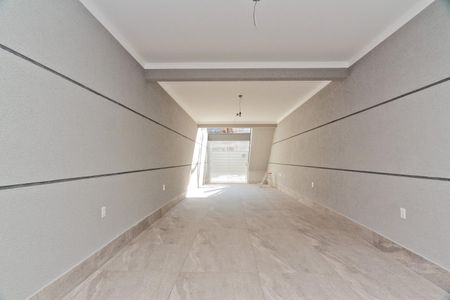 Casa à venda com 146m², 2 quartos e 4 vagas Casa à venda com 146m², 2 quartos e 4 vagasÁrea externa