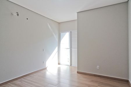 Casa à venda com 146m², 2 quartos e 4 vagas Casa à venda com 146m², 2 quartos e 4 vagasSuíte 1