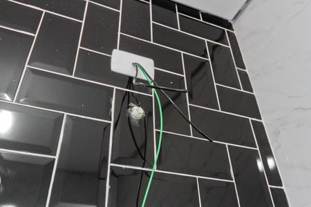 Casa à venda com 146m², 2 quartos e 4 vagas Casa à venda com 146m², 2 quartos e 4 vagasBanheiro da Suíte 2