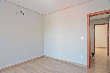 Casa à venda com 146m², 2 quartos e 4 vagas Casa à venda com 146m², 2 quartos e 4 vagasSuíte 2