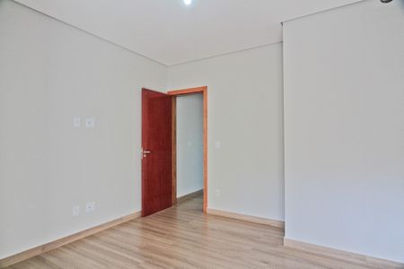 Casa à venda com 146m², 2 quartos e 4 vagas Casa à venda com 146m², 2 quartos e 4 vagasSuíte 1