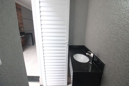 Casa à venda com 146m², 2 quartos e 4 vagasÁrea de Serviço - Banheiro