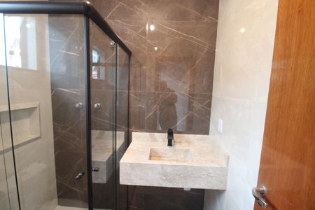 Casa à venda com 146m², 2 quartos e 4 vagasQuarto 1 - Banheiro