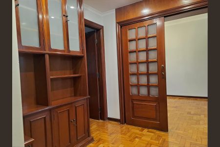 Apartamento à venda com 78m², 2 quartos e 1 vaga