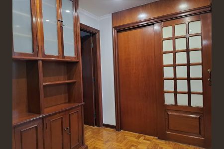 Apartamento à venda com 78m², 2 quartos e 1 vaga