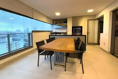 Apartamento à venda com 173m², 4 quartos e 3 vagas