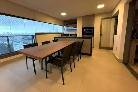 Apartamento à venda com 173m², 4 quartos e 3 vagas