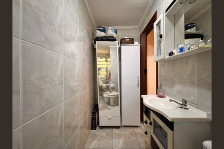 Apartamento à venda com 64m², 2 quartos e 2 vagas Apartamento à venda com 64m², 2 quartos e 2 vagasBanheiro