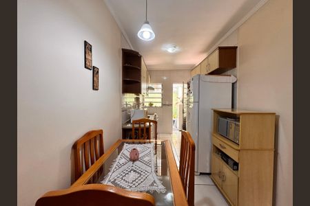 Apartamento à venda com 64m², 2 quartos e 2 vagas Apartamento à venda com 64m², 2 quartos e 2 vagasCozinha
