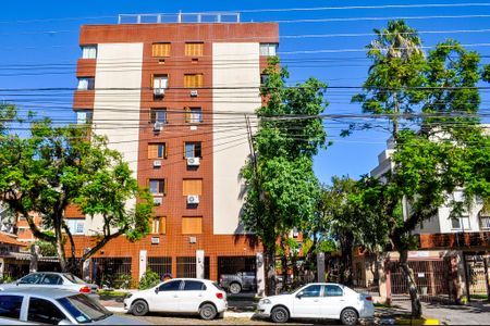 Apartamento à venda com 98m², 1 quarto e 2 vagas Apartamento à venda com 98m², 1 quarto e 2 vagasFachada