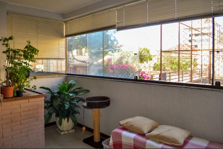 Apartamento à venda com 98m², 1 quarto e 2 vagas Apartamento à venda com 98m², 1 quarto e 2 vagasVaranda da Sala