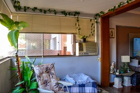 Apartamento à venda com 98m², 1 quarto e 2 vagas Apartamento à venda com 98m², 1 quarto e 2 vagasVaranda da Sala