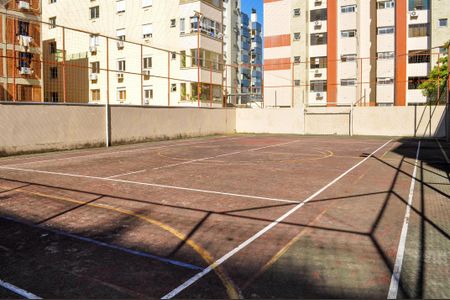 Apartamento à venda com 98m², 1 quarto e 2 vagas Apartamento à venda com 98m², 1 quarto e 2 vagasÁrea comum