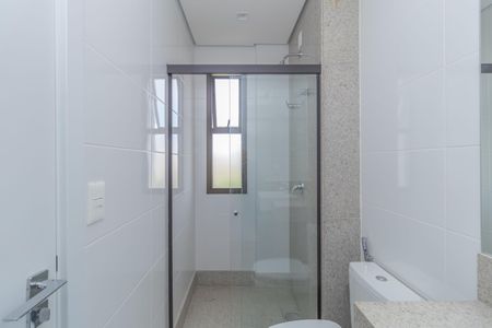 Apartamento à venda com 142m², 4 quartos e 3 vagasBanheiro