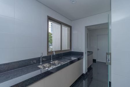 Apartamento à venda com 142m², 4 quartos e 3 vagasCozinha