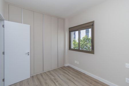 Apartamento à venda com 142m², 4 quartos e 3 vagasQuarto