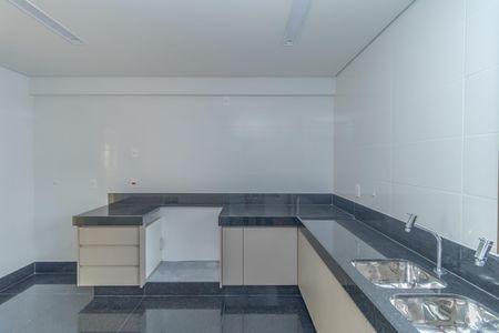 Apartamento à venda com 142m², 4 quartos e 3 vagasCozinha