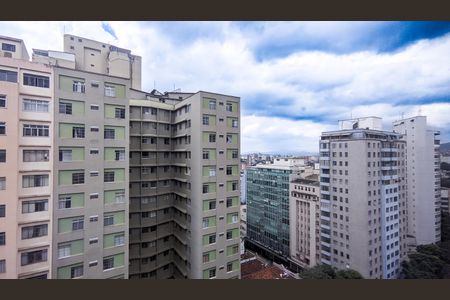 Apartamento à venda com 180m², 4 quartos e 1 vaga Apartamento à venda com 180m², 4 quartos e 1 vagaVista Quarto 1
