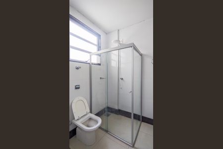 Apartamento à venda com 180m², 4 quartos e 1 vaga Apartamento à venda com 180m², 4 quartos e 1 vagaBanheiro da Suíte