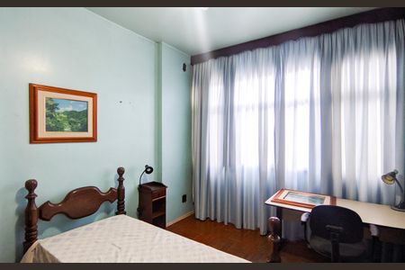 Apartamento à venda com 180m², 4 quartos e 1 vaga Apartamento à venda com 180m², 4 quartos e 1 vagaQuarto 2