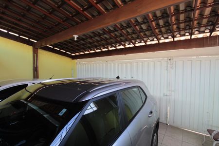Casa à venda com 180m², 3 quartos e 2 vagasGaragem